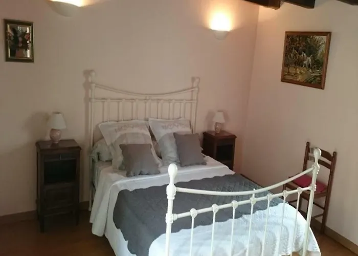 Gite Campagne Et Clim - 4 Pers. - Fr-1-489-84 Дом отдыха Saint-Bonnet-Troncais