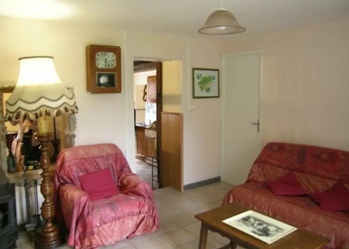 Gite Campagne Et Clim - 4 Pers. - Fr-1-489-84 度假居 Saint-Bonnet-Tronçais